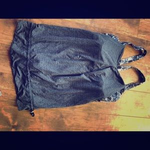 Lululemon tank. Sunflowers on bra part. Size 6